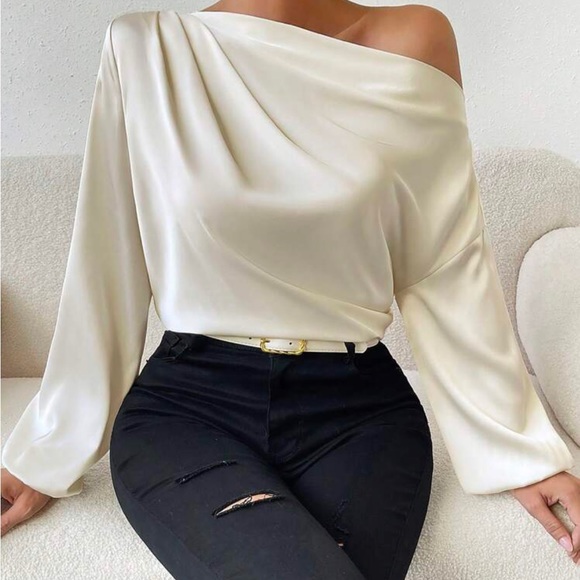 Asymmetrical Neck Lantern Sleeve Top ❤️ - Picture 4 of 5